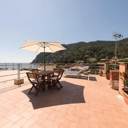 Apartment Poseidon 011019-lt-0180